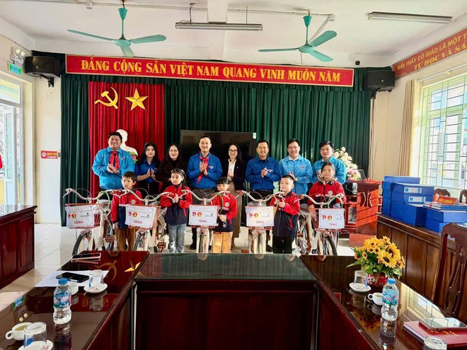 Triển khai mô hình “Tình nguyện liên kết – Chung tay chắp cánh ước mơ” - Ảnh 2.