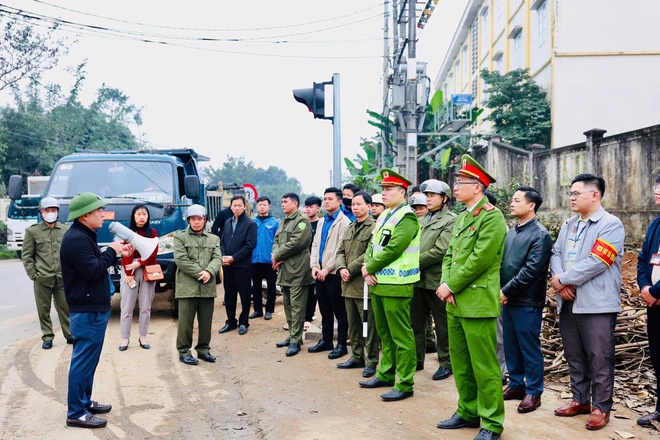 &nbsp;Ban Chỉ đạo 197 xã Yên Bài tiếp tục ra quân kiểm tra, xử lý vi phạm- Ảnh 16.