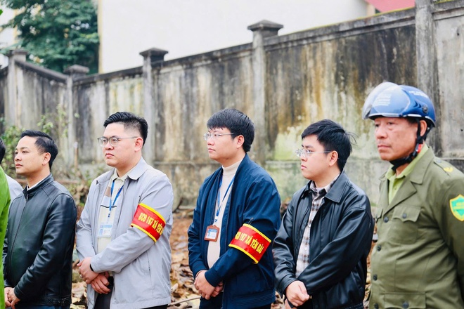 &nbsp;Ban Chỉ đạo 197 xã Yên Bài tiếp tục ra quân kiểm tra, xử lý vi phạm- Ảnh 6.