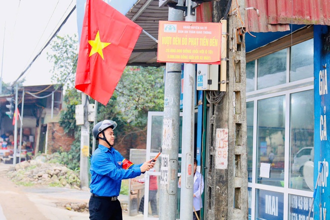 &nbsp;Ban Chỉ đạo 197 xã Yên Bài tiếp tục ra quân kiểm tra, xử lý vi phạm- Ảnh 7.