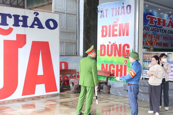 &nbsp;Ban Chỉ đạo 197 xã Yên Bài tiếp tục ra quân kiểm tra, xử lý vi phạm- Ảnh 11.