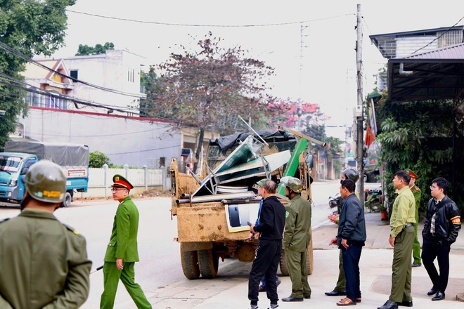 &nbsp;Ban Chỉ đạo 197 xã Yên Bài tiếp tục ra quân kiểm tra, xử lý vi phạm- Ảnh 15.