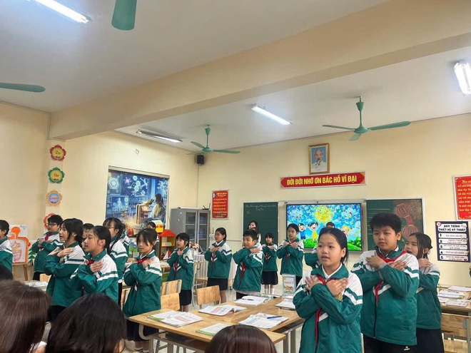 Trường tiểu học Hồng Vân tổ chức thành công chuyên đề cấp xã môn tiếng việt lớp 5 - Ảnh 2.