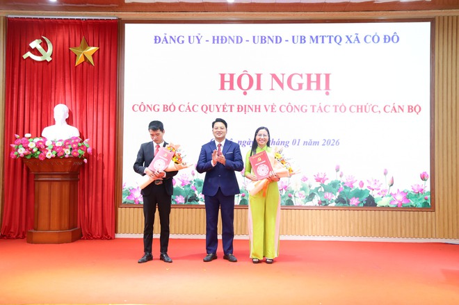 XÃ CỔ ĐÔ TỔ CHỨC LỄ CHÀO CỜ ĐẦU TUẦN THÁNG 01/2026, CÔNG BỐ CÁC QUYẾT ĐỊNH VỀ CÔNG TÁC CÁN BỘ VÀ TRIỂN KHAI NHIỆM VỤ TRỌNG TÂM- Ảnh 7.