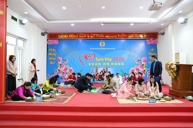 Công đoàn phường Kiến Hưng rộn ràng “Tết Sum vầy - Xuân Bính Ngọ 2026”- Ảnh 9.