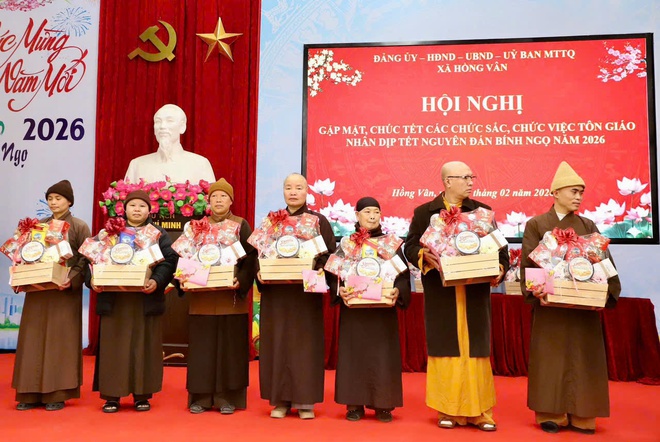 Xã Hồng Vân gặp mặt chức sắc tôn giáo nhân dịp Tết Nguyên đán Bính Ngọ 2026. - Ảnh 7.