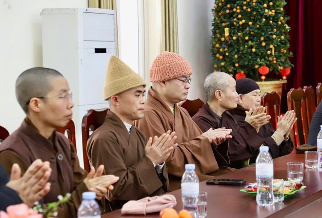 Xã Hồng Vân gặp mặt chức sắc tôn giáo nhân dịp Tết Nguyên đán Bính Ngọ 2026. - Ảnh 3.