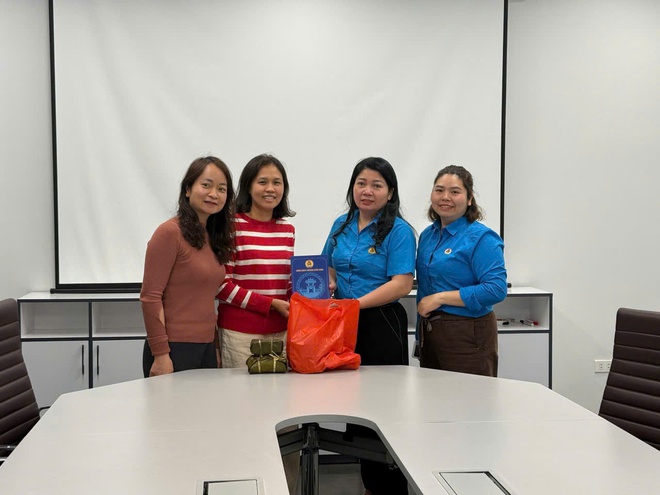 Công đoàn phường Kiến Hưng trao tặng quà cho đoàn viên, người lao động- Ảnh 4.