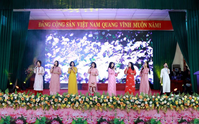 XÃ TRUNG GIÃ TỔ CHỨC HỘI NGHỊ CÁN BỘ, CÔNG CHỨC, VIÊN CHỨC, NGƯỜI LAO ĐỘNG NĂM 2026- Ảnh 3.