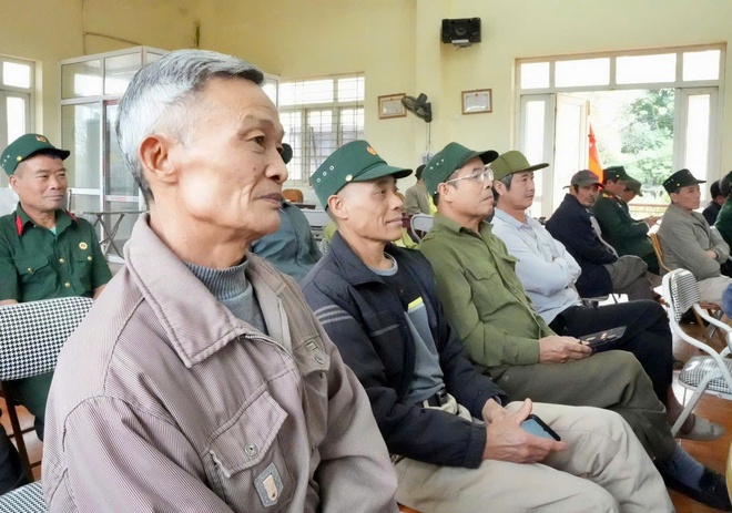 Gần 200 hội viên Hội CCB xã Hồng Vân được nghe thông báo nhanh kết quả Đại hội đại biểu toàn quốc lần thứ XIV của Đảng - Ảnh 3.