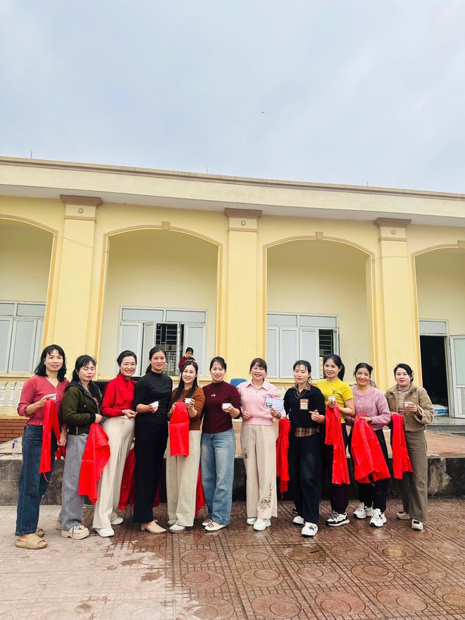 TRUNG GIÃ RỘN RÀNG SẮC XUÂN – CÁC THÔN TƯNG BỪNG TỔ CHỨC CÁC HOẠT ĐỘNG VĂN HÓA, VĂN NGHỆ, THỂ DỤC THỂ THAO VÀ CÁC TRÒ CHƠI DÂN GIAN  MỪNG TẾT BÍNH NGỌ 2026 - Ảnh 13.