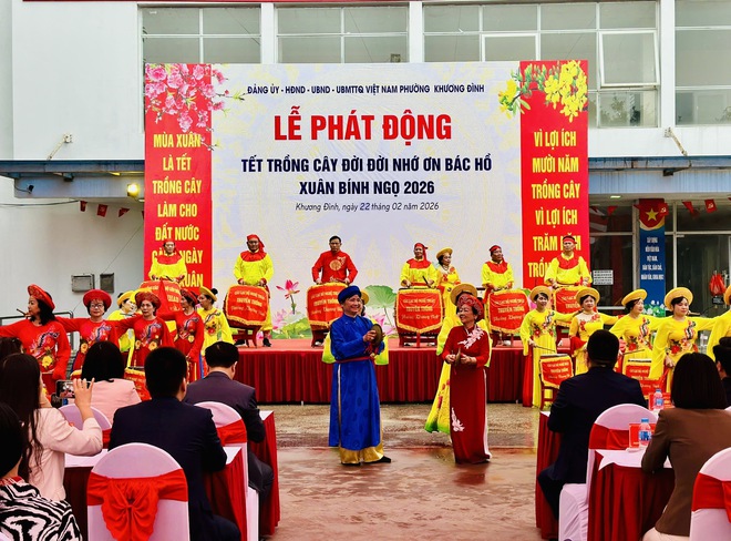 Phường Khương Đình tổ chức Lễ phát động “Tết trồng cây đời đời nhớ ơn Bác Hồ” Xuân Bính Ngọ 2026- Ảnh 1.