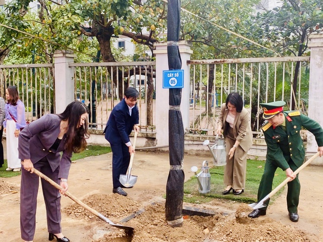 Phường Khương Đình tổ chức Lễ phát động “Tết trồng cây đời đời nhớ ơn Bác Hồ” Xuân Bính Ngọ 2026- Ảnh 8.