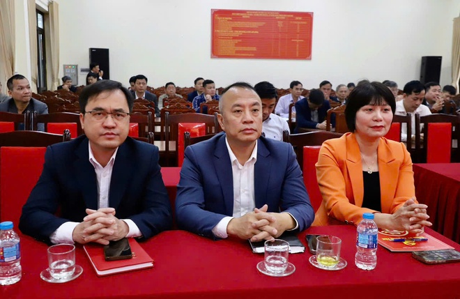 Xã Hồng Vân đã tổ chức hội nghị triển khai nhiệm vụ đầu xuân Bính Ngọ 2026- Ảnh 2.