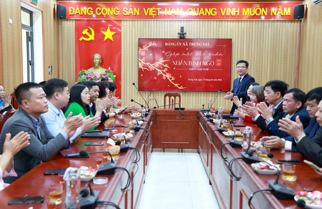 ĐẢNG UỶ-HĐND-MTTQ XÃ TRUNG GIÃ GẶP MẶT ĐẦU XUÂN- Ảnh 4.