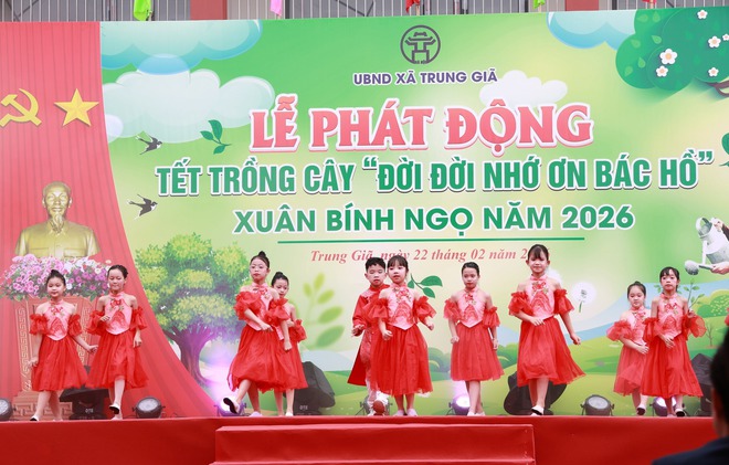 TRUNG GIÃ PHÁT ĐỘNG TẾT TRỒNG CÂY XUÂN BÍNH NGỌ 2026: CHUNG TAY XÂY DỰNG MÔI TRƯỜNG XANH – PHÁT TRIỂN BỀN VỮNG- Ảnh 7.