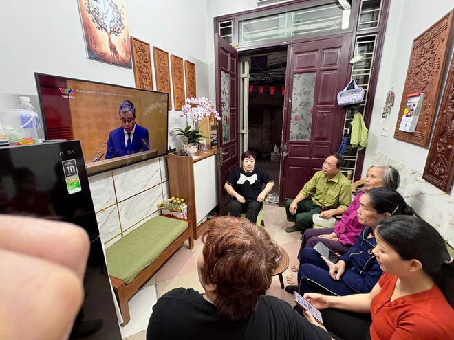 Đảng bộ phường Khương Đình nghiêm túc tổ chức Hội nghị trực tuyến học tập, quán triệt các nghị quyết quan trọng của BCH Trung ương.- Ảnh 18.