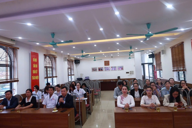 Đảng bộ phường Khương Đình nghiêm túc tổ chức Hội nghị trực tuyến học tập, quán triệt các nghị quyết quan trọng của BCH Trung ương.- Ảnh 29.