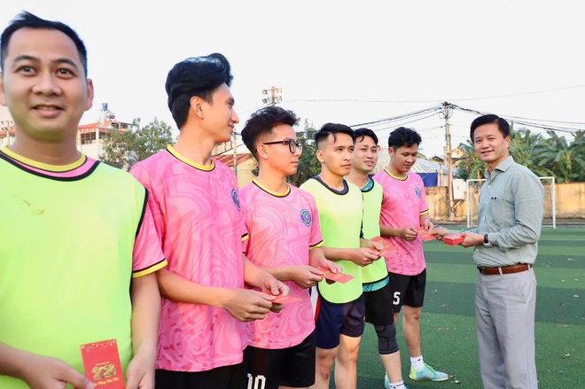 Giao hữu bóng đá mừng Đảng – mừng Xuân Bính Ngọ 2026 và hướng tới chào mừng cuộc bầu cử đại biểu Quốc hội và đại biểu Hội đồng nhân dân các cấp nhiệm kỳ 2026-2031- Ảnh 1.