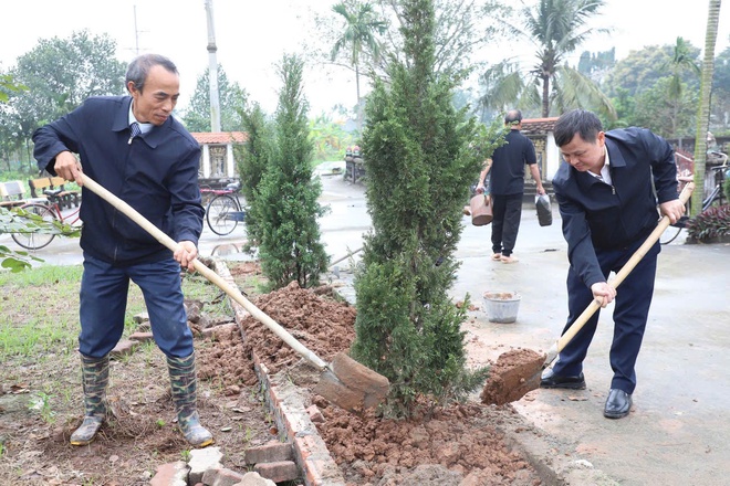 Thôn Duyên Trường hưởng ứng “Tết trồng cây đời đời nhớ ơn Bác Hồ” - Ảnh 1.