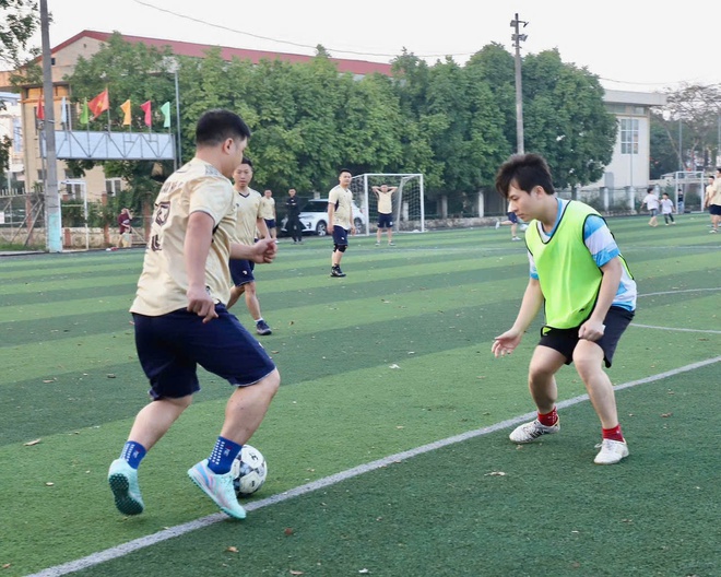 Giao hữu bóng đá mừng Đảng – mừng Xuân Bính Ngọ 2026 và hướng tới chào mừng cuộc bầu cử đại biểu Quốc hội và đại biểu Hội đồng nhân dân các cấp nhiệm kỳ 2026-2031- Ảnh 11.