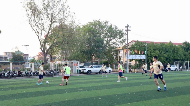 Giao hữu bóng đá mừng Đảng – mừng Xuân Bính Ngọ 2026 và hướng tới chào mừng cuộc bầu cử đại biểu Quốc hội và đại biểu Hội đồng nhân dân các cấp nhiệm kỳ 2026-2031- Ảnh 13.