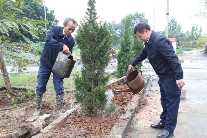 Thôn Duyên Trường hưởng ứng “Tết trồng cây đời đời nhớ ơn Bác Hồ” - Ảnh 8.
