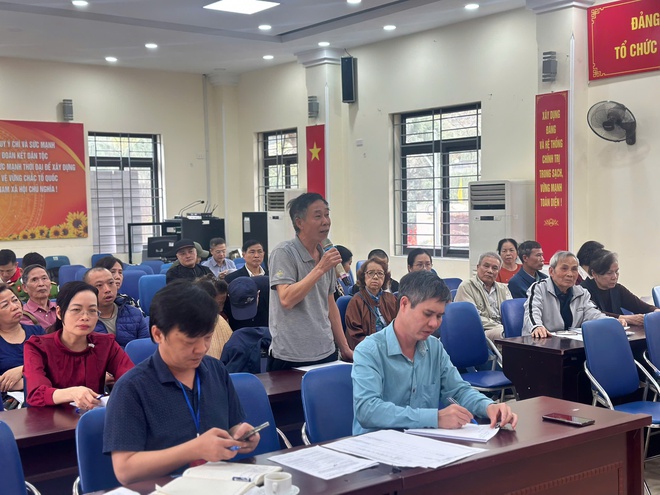 Phường Khương Đình tổ chức lấy ý kiến nhân dân về phương án bồi thường, hỗ trợ, tái định cư dự án đường vành đai 2,5- Ảnh 6.