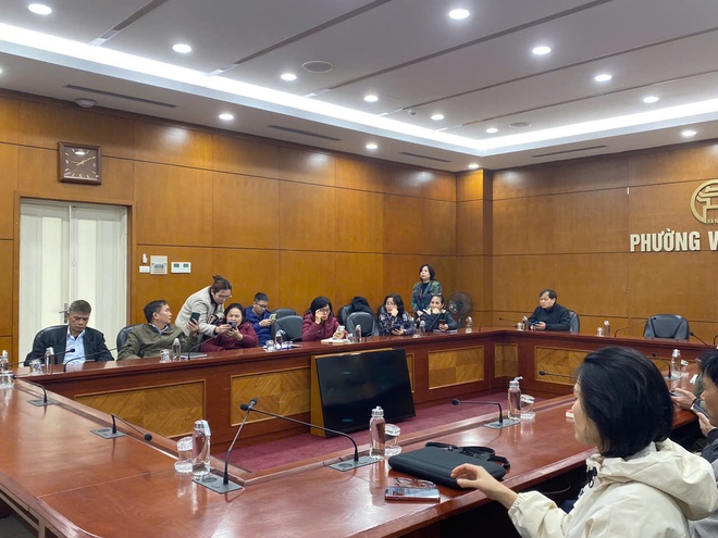 Phường Việt Hưng triển khai thí điểm nhóm chat tổ dân phố trên nền tảng iHanoi - kênh thông tin chính thống, hiện đại, gần dân- Ảnh 2.