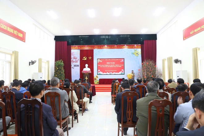 Xã Hồng Vân tổ chức Hội nghị triển khai nhiệm vụ trọng tâm trước, trong và sau Tết Nguyên đán Bính Ngọ năm 2026- Ảnh 2.