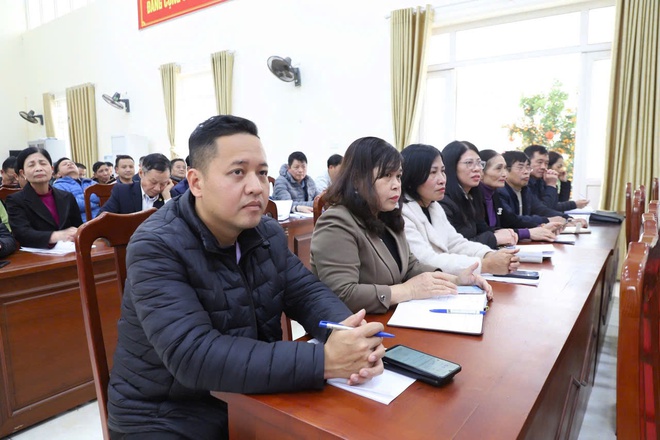 Xã Hồng Vân tổ chức Hội nghị triển khai nhiệm vụ trọng tâm trước, trong và sau Tết Nguyên đán Bính Ngọ năm 2026- Ảnh 1.