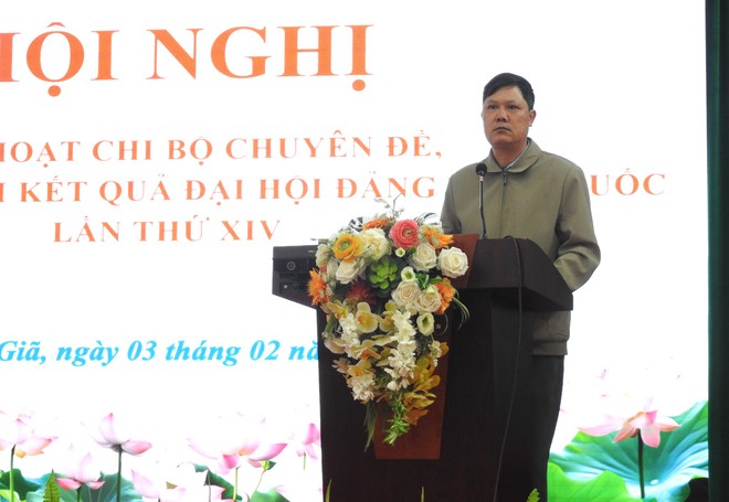 ĐẢNG BỘ CÁC CƠ QUAN ĐẢNG XÃ TRUNG GIÃ TỔ CHỨC SINH HOẠT CHUYÊN ĐỀ TÌM HIỂU NỘI DUNG CỐT LÕI TRONG CÁC VĂN KIỆN ĐẠI HỘI XIV CỦA ĐẢNG- Ảnh 5.