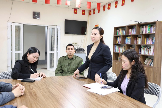 Giám sát việc chấp hành các quy định của pháp luật trong công tác bầu cử đại biểu Quốc hội khóa XVI và đại biểu Hội đồng nhân dân các cấp nhiệm kỳ 2026 - 2031 trên địa bàn phường Kiến Hưng- Ảnh 8.