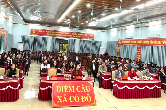 CÁN BỘ, ĐẢNG VIÊN XÃ CỔ ĐÔ THAM DỰ HỘI NGHỊ QUÁN TRIỆT, TRIỂN KHAI THỰC HIỆN NGHỊ QUYẾT ĐẠI HỘI XIV CỦA ĐẢNG- Ảnh 3.