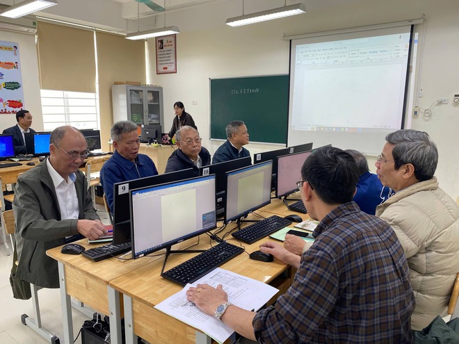 Phường Hà Đông tổ chức tập huấn tin học cơ bản cho đội ngũ Tổ trưởng Tổ dân phố- Ảnh 2.