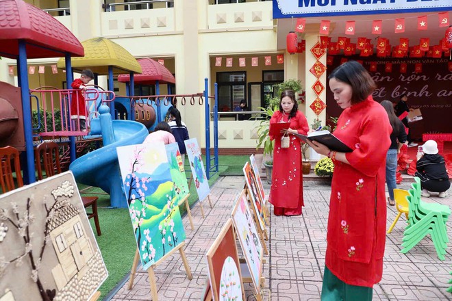 Chương trình “Xuân rộn ràng- Tết Bình an” Trường mầm non Vân Tảo- Ảnh 12.