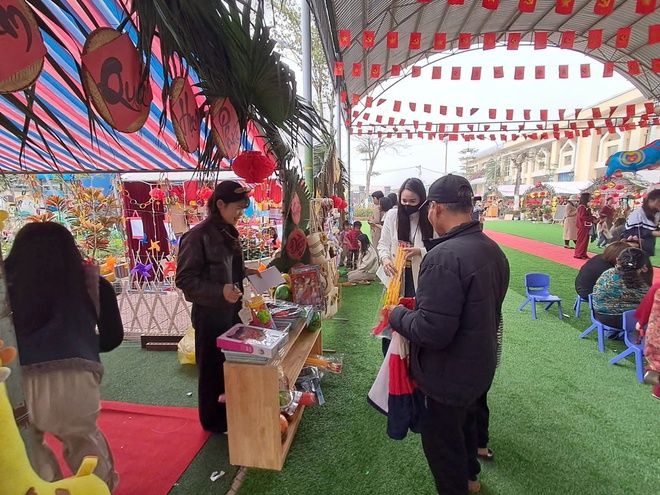 Lan tỏa giá trị truyền thống qua Hội chợ Xuân Bính Ngọ 2026 tại Trường Mầm non Thượng Vực- Ảnh 2.