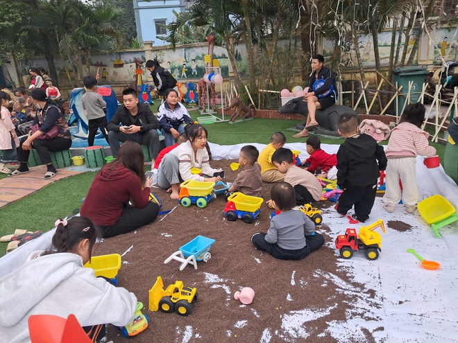 Lan tỏa giá trị truyền thống qua Hội chợ Xuân Bính Ngọ 2026 tại Trường Mầm non Thượng Vực- Ảnh 6.