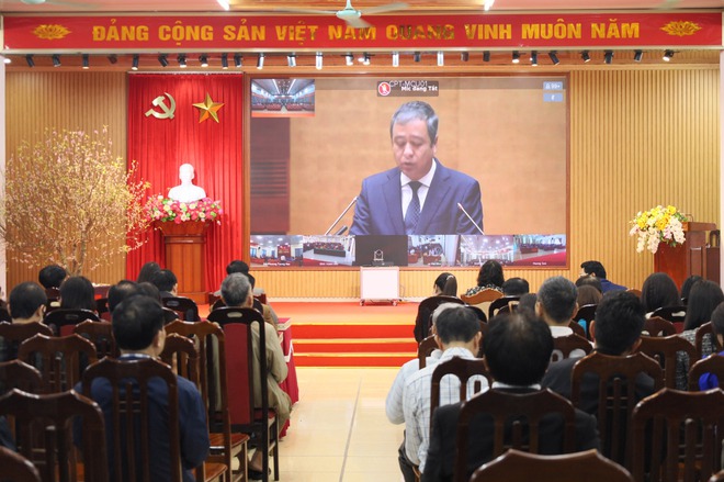 XÃ CỔ ĐÔ THAM GIA HỘI NGHỊ TRỰC TUYẾN TOÀN QUỐC HỌC TẬP, QUÁN TRIỆT NGHỊ QUYẾT SỐ 79-NQ/TW VÀ NGHỊ QUYẾT SỐ 80-NQ/TW CỦA BỘ CHÍNH TRỊ- Ảnh 3.