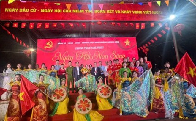 Khương Đình: Lan tỏa khí thế bầu cử qua đêm văn nghệ “Ngày hội non sông”- Ảnh 3.