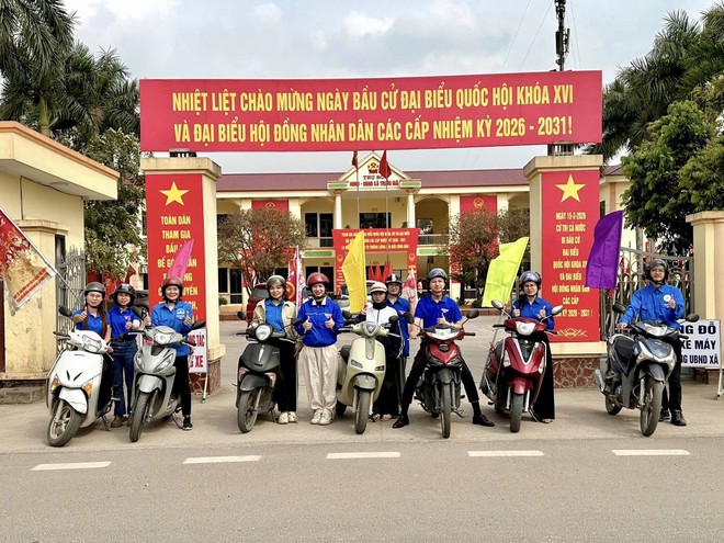TUỔI TRẺ TRUNG GIÃ RA QUÂN TUYÊN TRUYỀN LƯU ĐỘNG CHÀO MỪNG NGÀY BẦU CỬ - Ảnh 5.