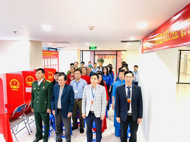 36 khu vực bỏ phiếu trên địa bàn phường Kiến đồng loạt khai mạc bầu cử Quốc hội khóa XVI và HĐND các cấp nhiệm kỳ 2026- 2031- Ảnh 4.