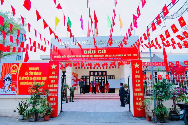 XÃ HỒNG VÂN TĂNG TỐC CUỐI GIỜ, ĐẾN 17h00: 97,5% CỬ TRI ĐÃ BỎ PHIẾU, 17 KHU VỰC ĐẠT 100%- Ảnh 2.