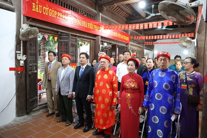 36 khu vực bỏ phiếu trên địa bàn phường Kiến đồng loạt khai mạc bầu cử Quốc hội khóa XVI và HĐND các cấp nhiệm kỳ 2026- 2031- Ảnh 1.