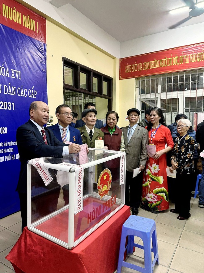 66 khu vực bỏ phiếu trên địa bàn phường Hà Đông đồng loạt khai mạc bầu cử Quốc hội khóa XVI và HĐND các cấp nhiệm kỳ 2026- 2031- Ảnh 14.