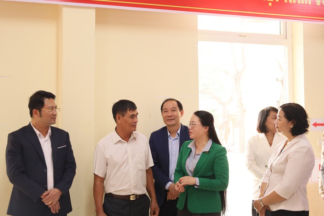 ĐOÀN GIÁM SÁT SỐ 06 CỦA ỦY BAN MTTQ VIỆT NAM THÀNH PHỐ HÀ NỘIKIỂM TRA CÔNG TÁC BẦU CỬ TRÊN ĐỊA BÀN XÃ CỔ ĐÔ- Ảnh 2.