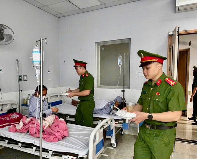 Trao tặng suất ăn miễn phí cho bệnh nhân điều trị nội trú tại bệnh viện Đa khoa Thường Tín- Ảnh 6.