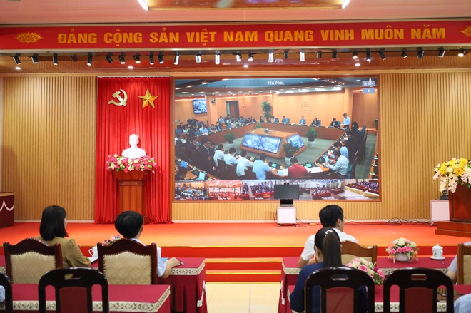 XÃ CỔ ĐÔ DỰ HỘI NGHỊ TRỰC TUYẾN NGHE BÁO CÁO, LẤY Ý KIẾN VỀ QUY HOẠCH TỔNG THỂ THỦ ĐÔ TẦM NHÌN 100 NĂM- Ảnh 1.