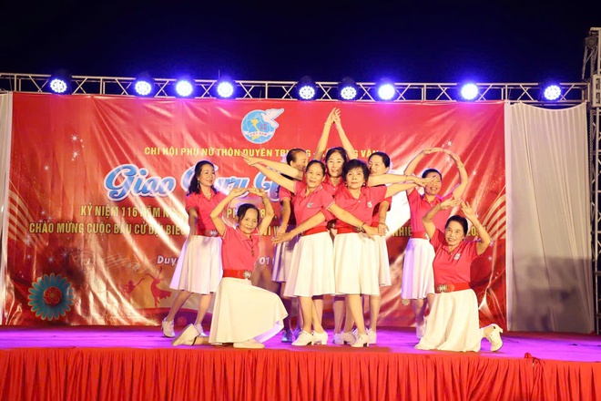 Chi hội phụ nữ Thôn Duyên Trường: giao lưu văn nghệ và tổ chức thi kéo co chào mừng Ngày Quốc tế Phụ nữ 8/3 và cuộc bầu cử đại biểu Quốc hội và Hội đồng nhân dân các cấp- Ảnh 5.