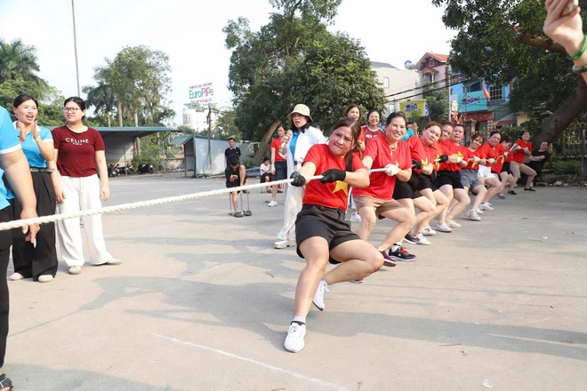 Chi hội phụ nữ Thôn Duyên Trường: giao lưu văn nghệ và tổ chức thi kéo co chào mừng Ngày Quốc tế Phụ nữ 8/3 và cuộc bầu cử đại biểu Quốc hội và Hội đồng nhân dân các cấp- Ảnh 13.